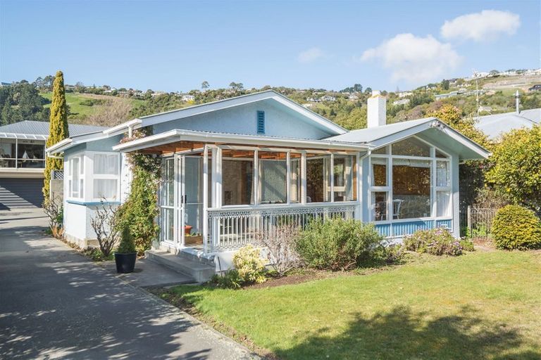 Photo of property in 2/21 Wakatu Avenue, Moncks Bay, Christchurch, 8081