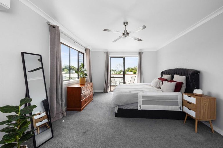 Photo of property in 3 Memorial Park Avenue, Haumoana, 4102