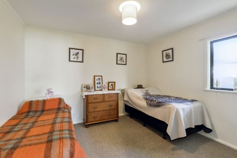 Photo of property in 24 Rodney Avenue, Te Horo Beach, Otaki, 5581