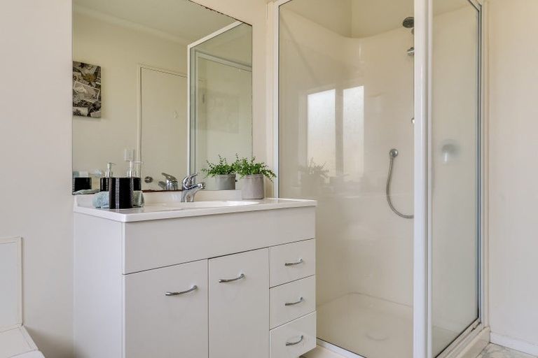 Photo of property in 2 Wentworth Drive, Rototuna North, Hamilton, 3210