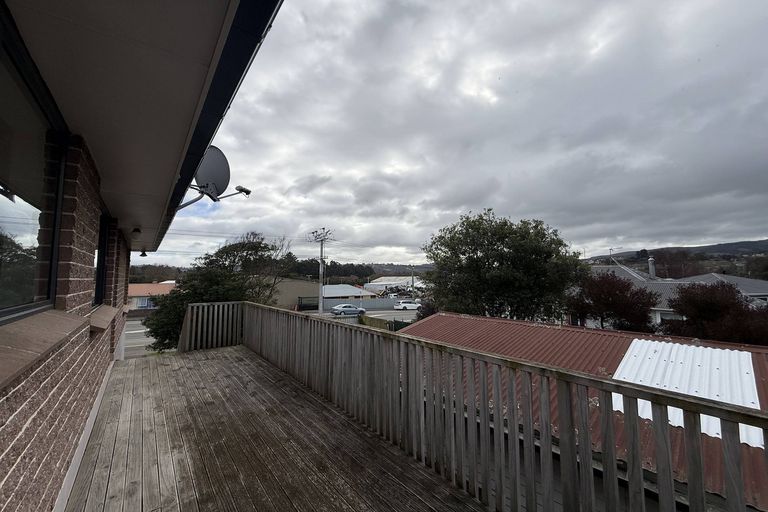 Photo of property in 2a Brooklyn Street, Green Island, Dunedin, 9018