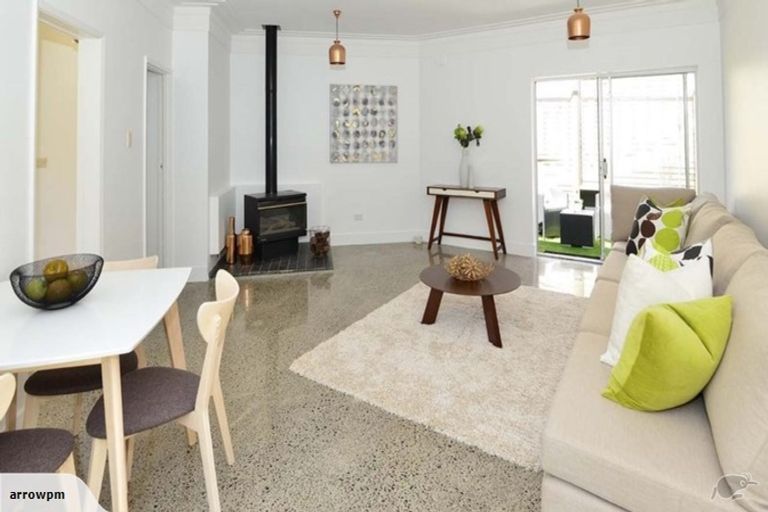 Photo of property in 1/18 Marina Road, Torbay, Auckland, 0630