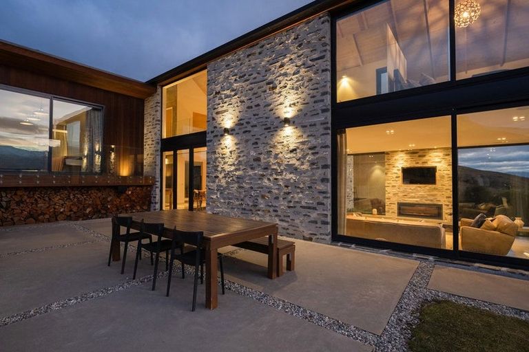 Photo of property in 66 Sicilian Lane, Lake Hayes, Queenstown, 9371