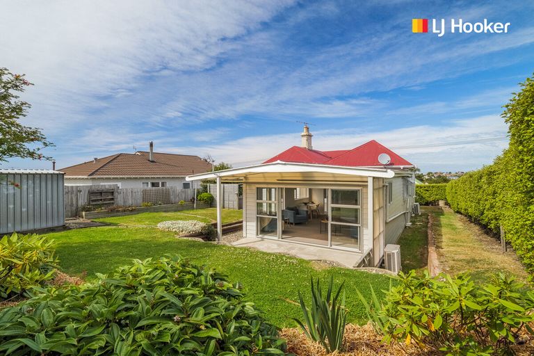 Photo of property in 22 Stanley Street, Kenmure, Dunedin, 9011