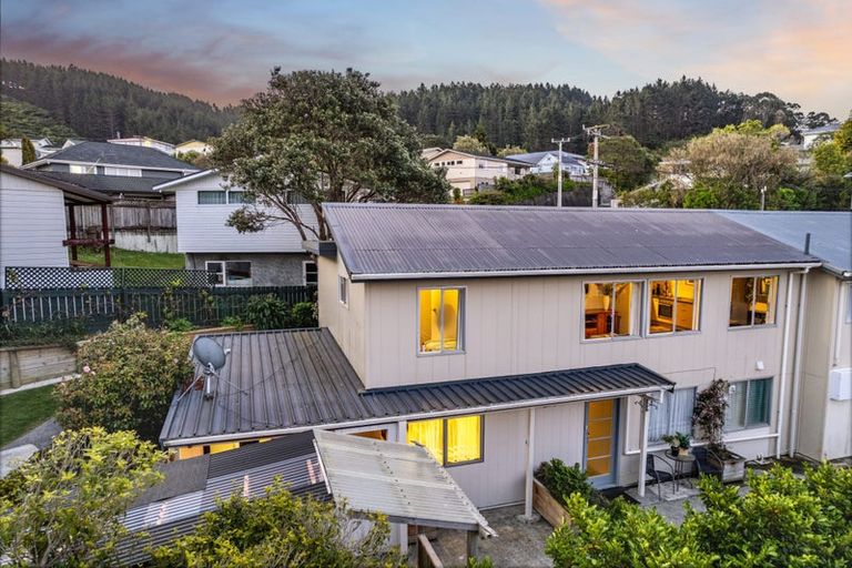 Photo of property in 1/71 Larsen Crescent, Tawa, Wellington, 5028