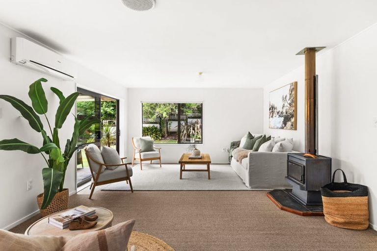 Photo of property in 2/23 Reeve Drive, Havelock North, 4130