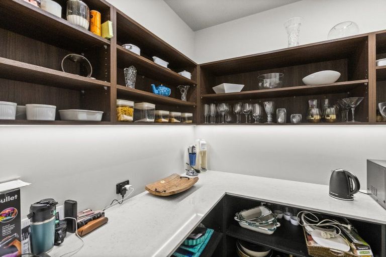 Photo of property in 20 Taruna Place, Havelock North, 4130