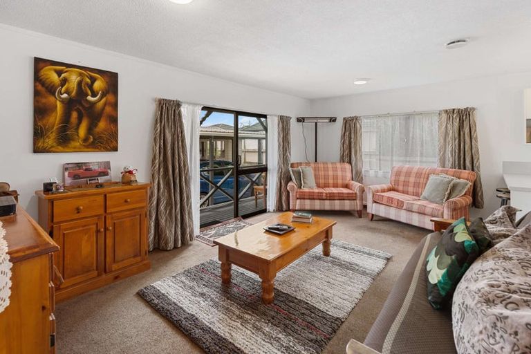 Photo of property in 22a Sackville Street, Fitzroy, New Plymouth, 4312