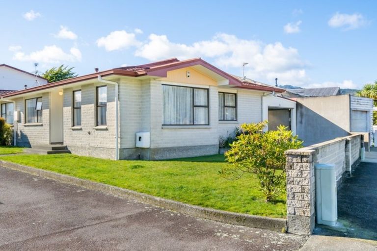 Photo of property in 46 Mabey Road, Avalon, Lower Hutt, 5011