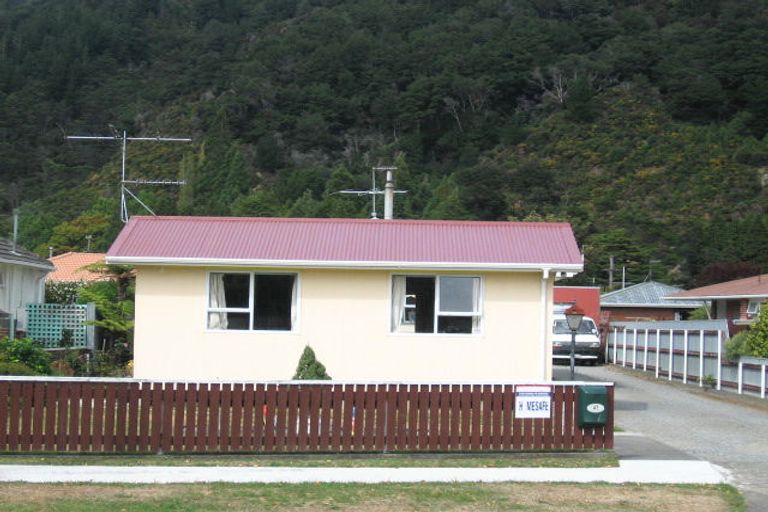 Photo of property in 47 Wilford Street, Wallaceville, Upper Hutt, 5018