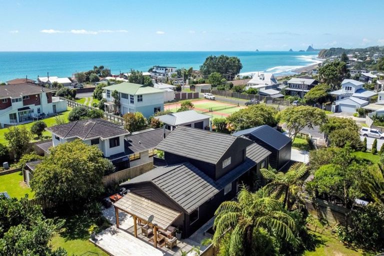 Photo of property in 23 Linda Street, Oakura, 4314