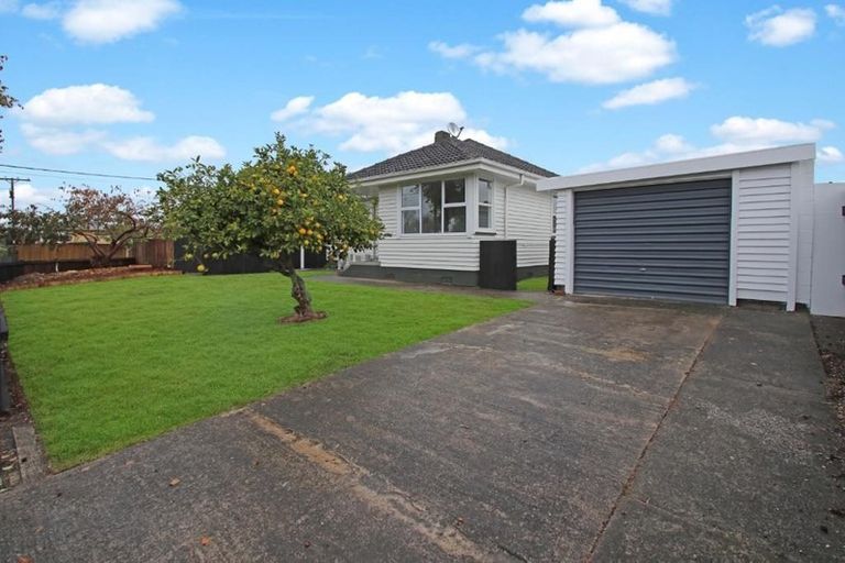 Photo of property in 5 Minifie Avenue, Melville, Hamilton, 3206