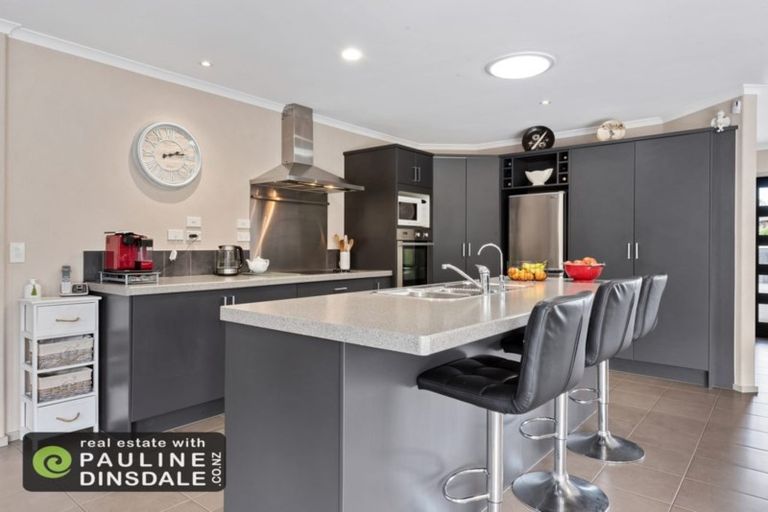 Photo of property in 6 Bonselaar Drive, Te Kamo, Whangarei, 0112