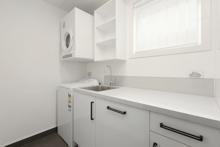 Photo of property in 241b Oceanbeach Road, Mount Maunganui, 3116