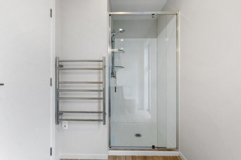 Photo of property in 9/1460 Cameron Road, Greerton, Tauranga, 3112