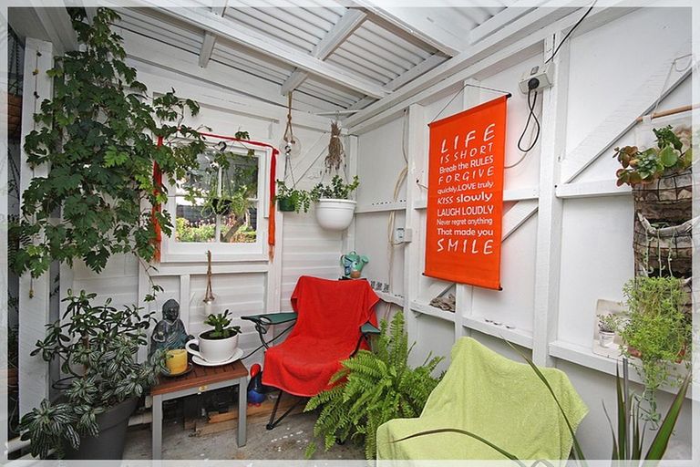 Photo of property in 51 Stout Street, Shannon, 4821