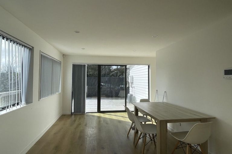 Photo of property in 59a Cedar Heights Avenue, Massey, Auckland, 0614