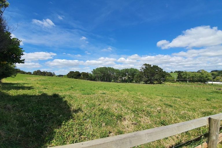 Photo of property in 105a Crown Road, Paerata, Pukekohe, 2676