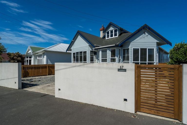 Photo of property in 67 Hargest Crescent, Saint Kilda, Dunedin, 9012