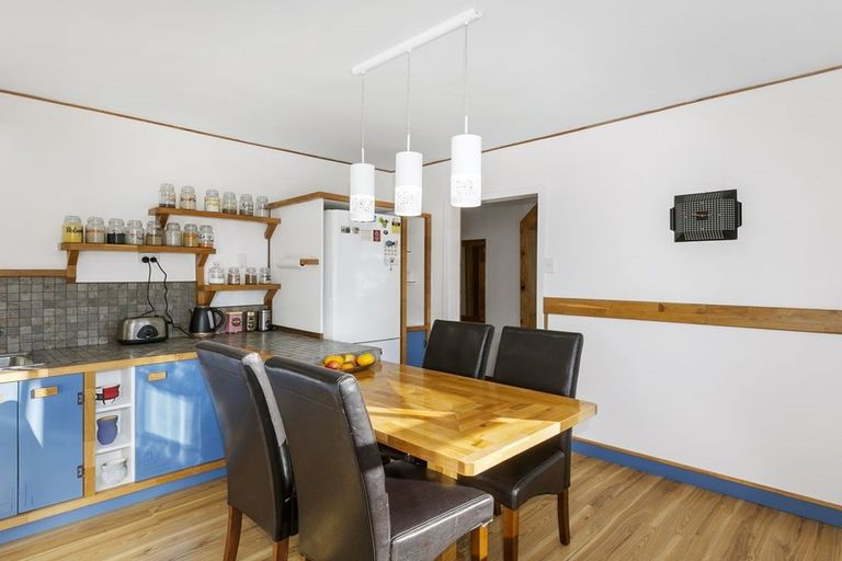 Photo of property in 26 Porterfield Street, Macandrew Bay, Dunedin, 9014