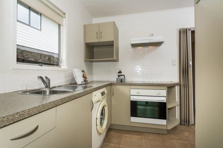 Photo of property in 1/59 Stredwick Drive, Torbay, Auckland, 0630