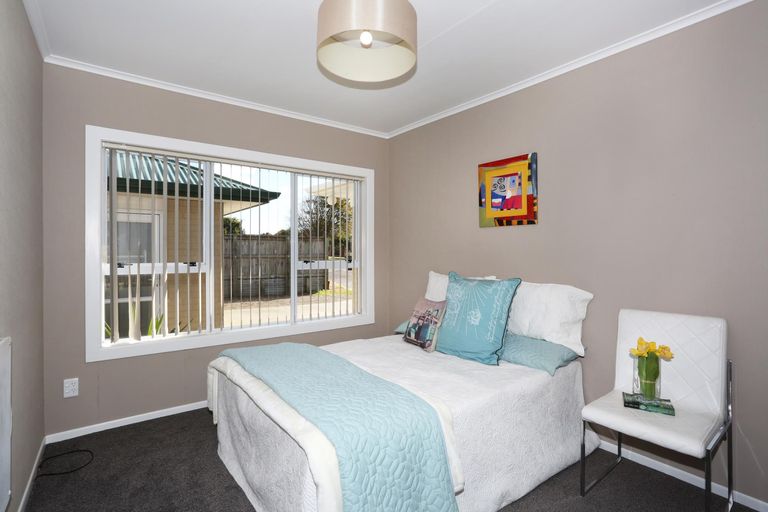 Photo of property in 74 Wellington Street, Pukekohe, 2120