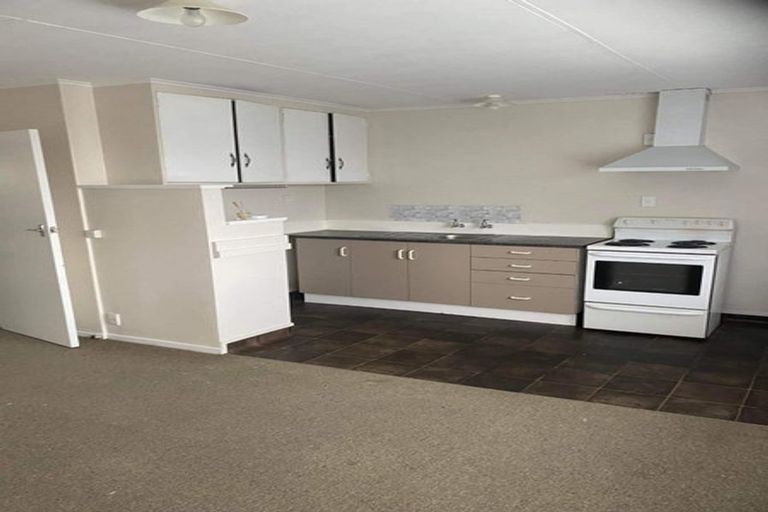 Photo of property in 14-16 Mako Mako Road, Levin, 5510