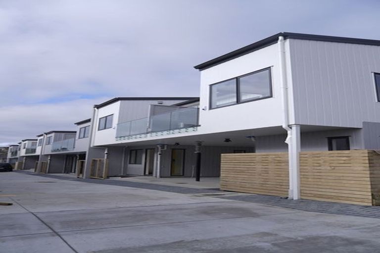 Photo of property in 3 Panga Place, Henderson, Auckland, 0612