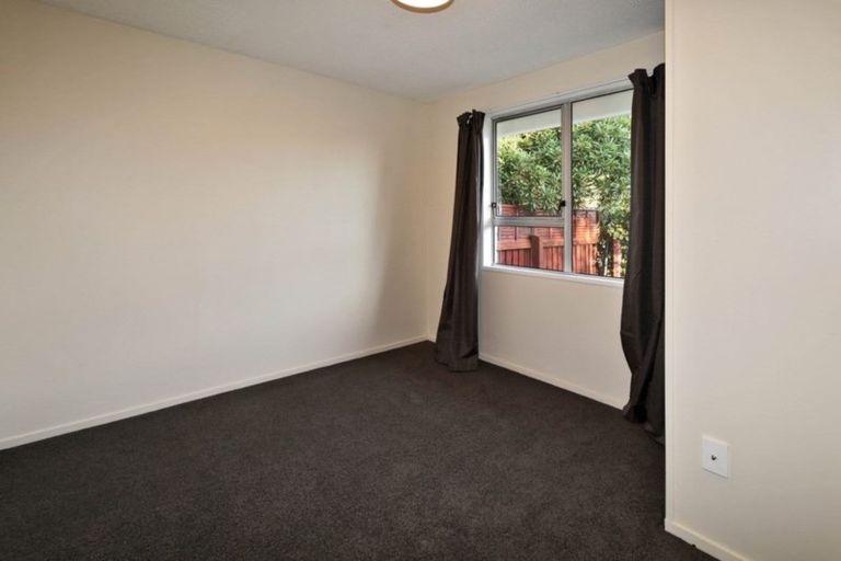 Photo of property in 2/498 Linwood Avenue, Woolston, Christchurch, 8062