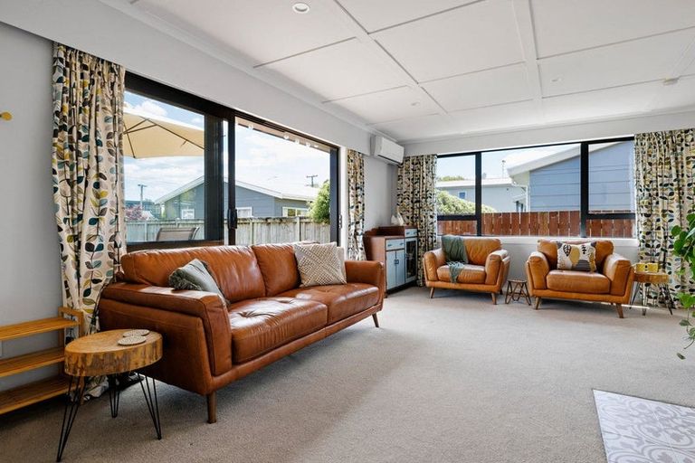 Photo of property in 42 Shakespeare Street, Leamington, Cambridge, 3432