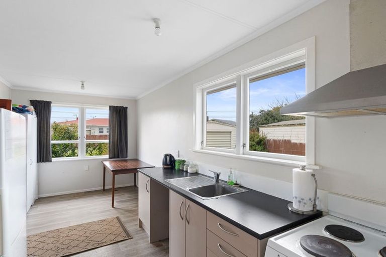 Photo of property in 2 Cook Street, Levin, 5510