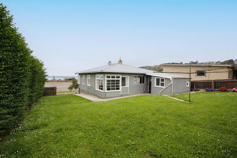 Photo of property in 37 Tyne Street, South Hill, Oamaru, 9400