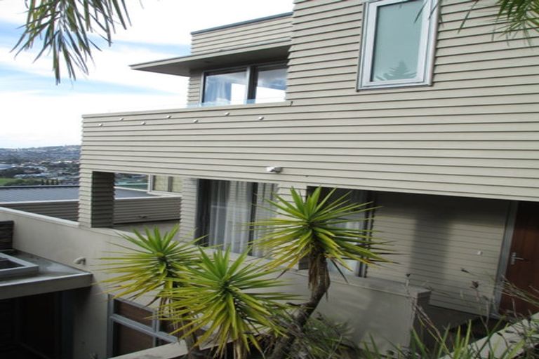 Photo of property in 43 Hudson Bay Road, Hobsonville, Auckland, 0616