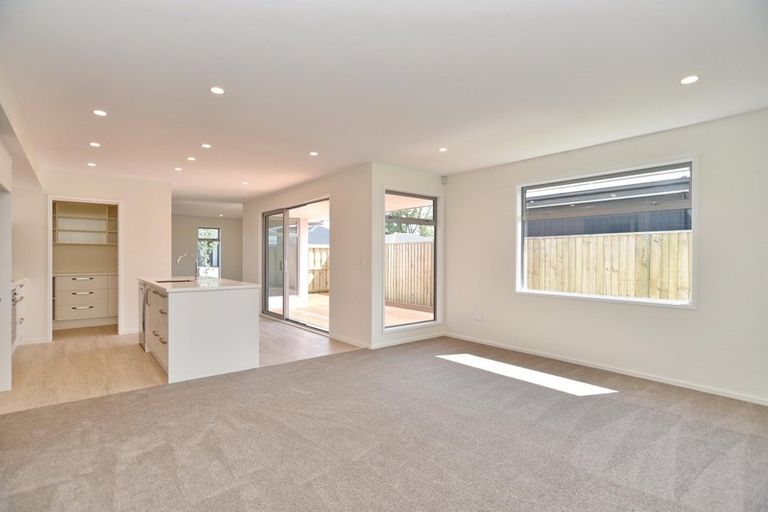 Photo of property in 26 Tara Crescent, Woodend, 7610