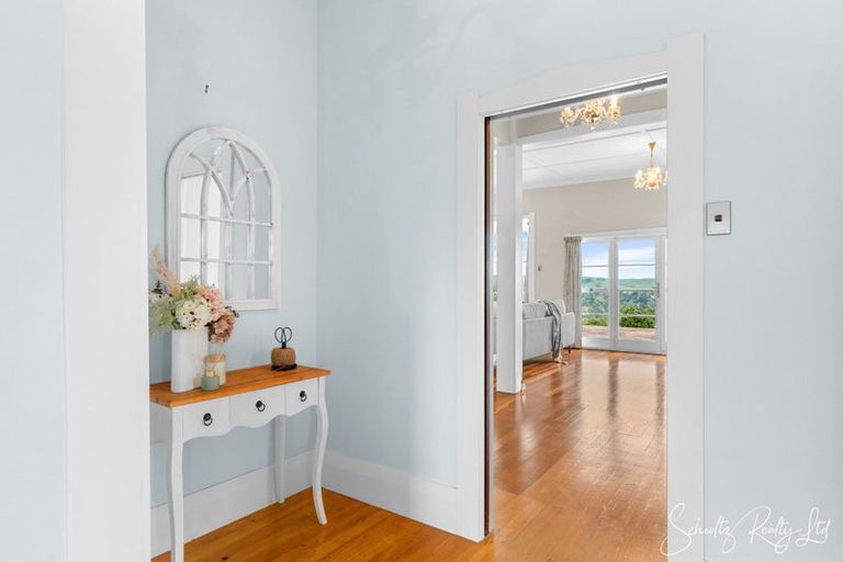 Photo of property in 1713 State Highway 12, Paparoa, 0571