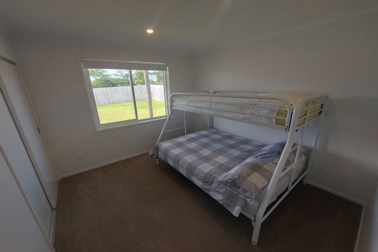 Photo of property in 5 Kahukaka Road, One Tree Point, 0118