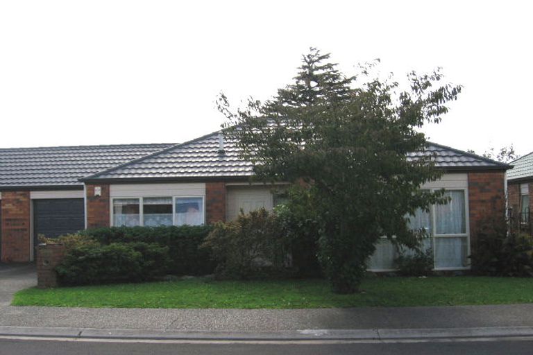 Photo of property in 18 Dunbarton Drive, Ranui, Auckland, 0612