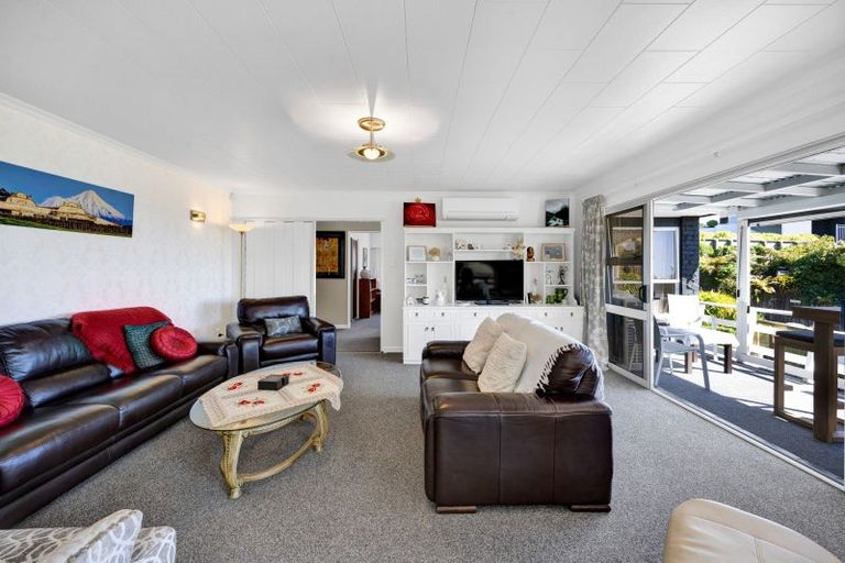 Photo of property in 31 Whakapaki Street, Urenui, 4375