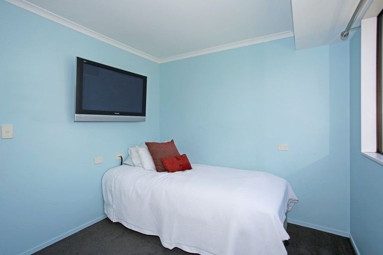 Photo of property in 580 Burtt Road, Runciman, Drury, 2578