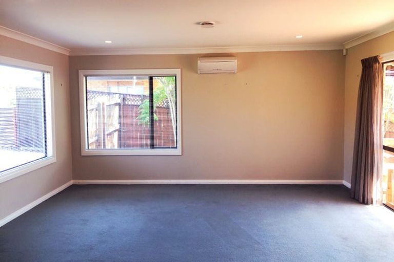 Photo of property in 29 Cottesmore Place, Huntington Park, Auckland, 2013