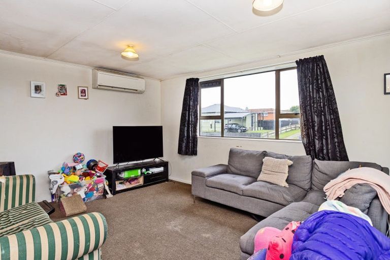 Photo of property in 54 Newbie Place, Heidelberg, Invercargill, 9812