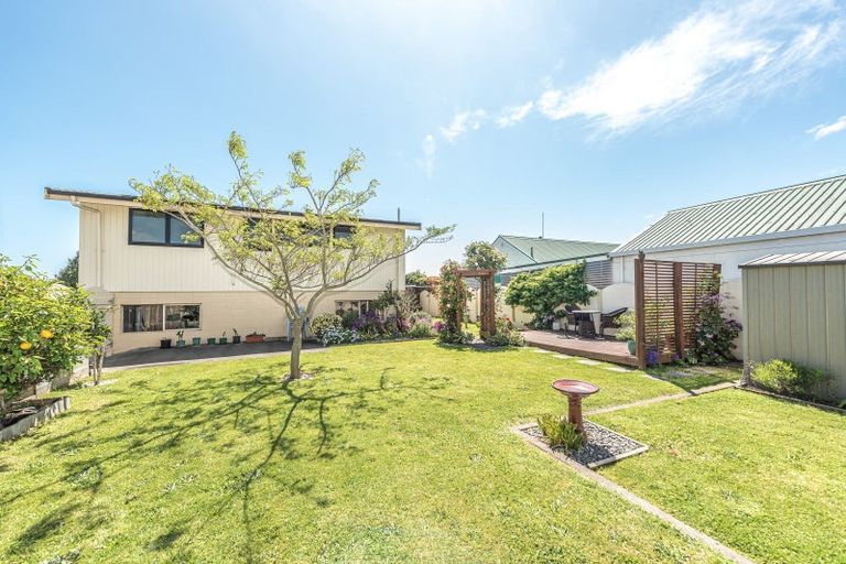 Photo of property in 30 Karamu Street, Tawhero, Whanganui, 4501