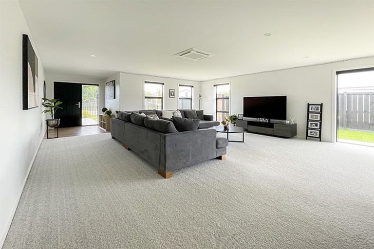 Photo of property in 180 Factory Road, Mosgiel, 9024