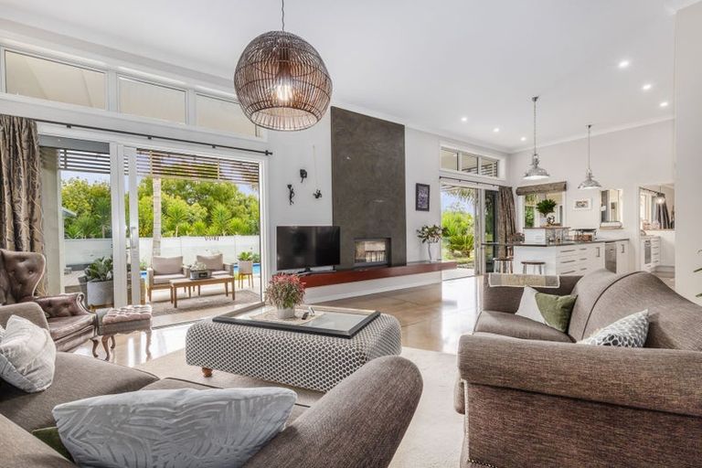 Photo of property in 28 Saint Laurent Way, Ohau, Levin, 5570