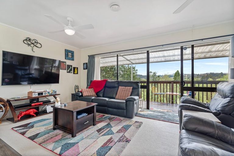 Photo of property in 27 Mcinnes Avenue, Te Kamo, Whangarei, 0112