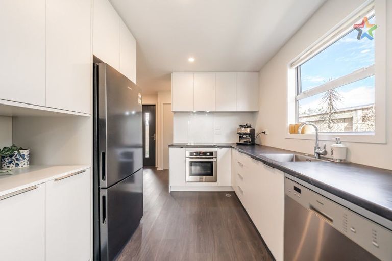 Photo of property in 35 Mcgrath Way, Taita, Lower Hutt, 5011