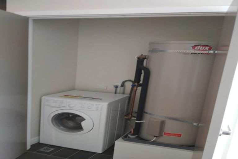 Photo of property in Frame Apartments, 804/111 Molesworth Street, Thorndon, Wellington, 6011