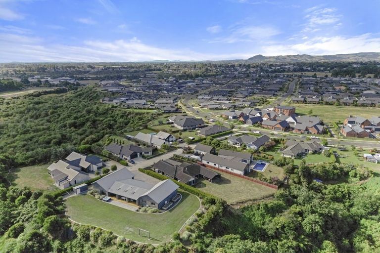 Photo of property in 37 Jarrett Terrace, Leamington, Cambridge, 3432