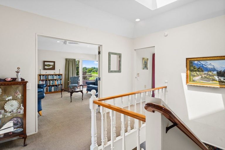 Photo of property in 68 Links View Drive, Omokoroa, 3114