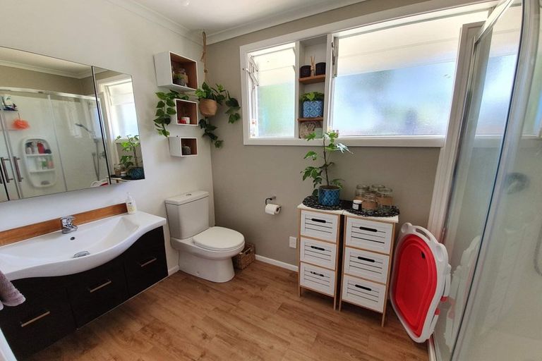 Photo of property in 37 Park Road, Western Heights, Rotorua, 3015